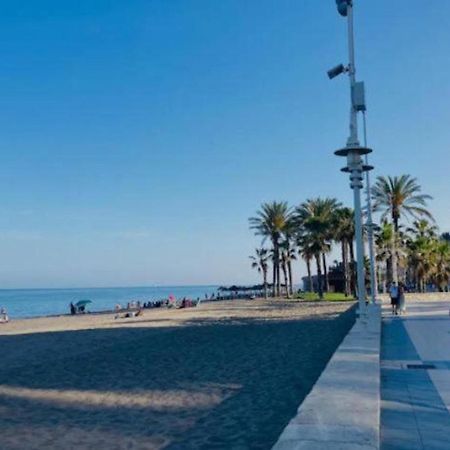 Holidays2Malaga Tomas De Echeverria 150 Mts To Beach & High Speed Wifi & Parking Appartement Buitenkant foto